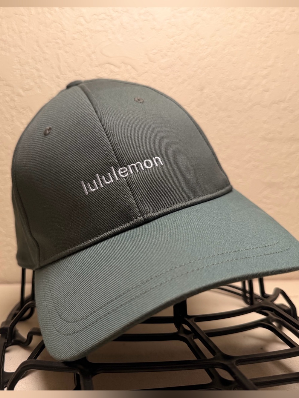 lululemon athletica men's muted green baseball cap